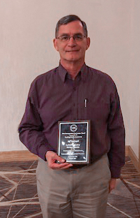 Jeff Dalrymple with his TFA Practitioner of the Year award